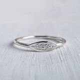 Tiny Feather Ring - 925